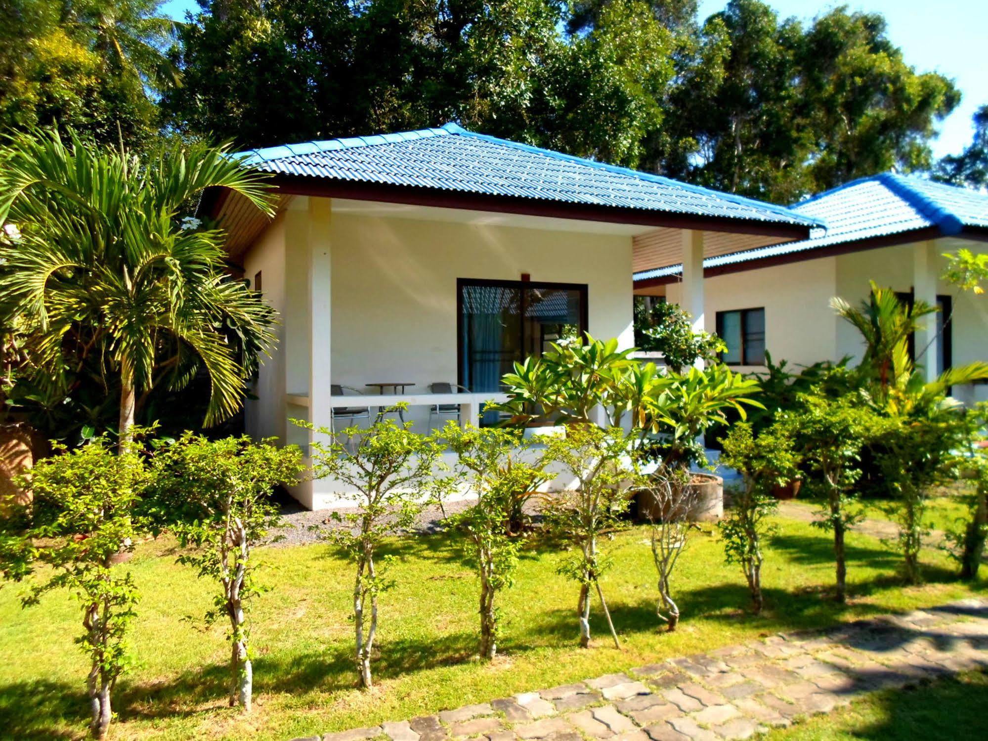 Baan Kuasakul Resort Bãi biển Bãi biển Mae Nam Ngoại thất bức ảnh