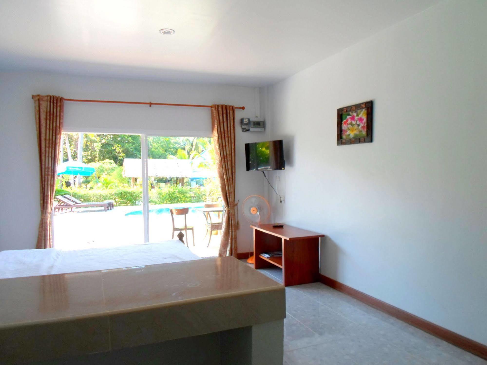 Baan Kuasakul Resort Bãi biển Bãi biển Mae Nam Ngoại thất bức ảnh