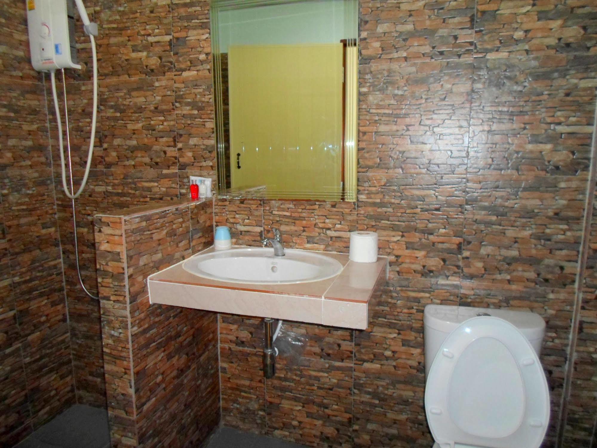 Baan Kuasakul Resort Bãi biển Bãi biển Mae Nam Ngoại thất bức ảnh